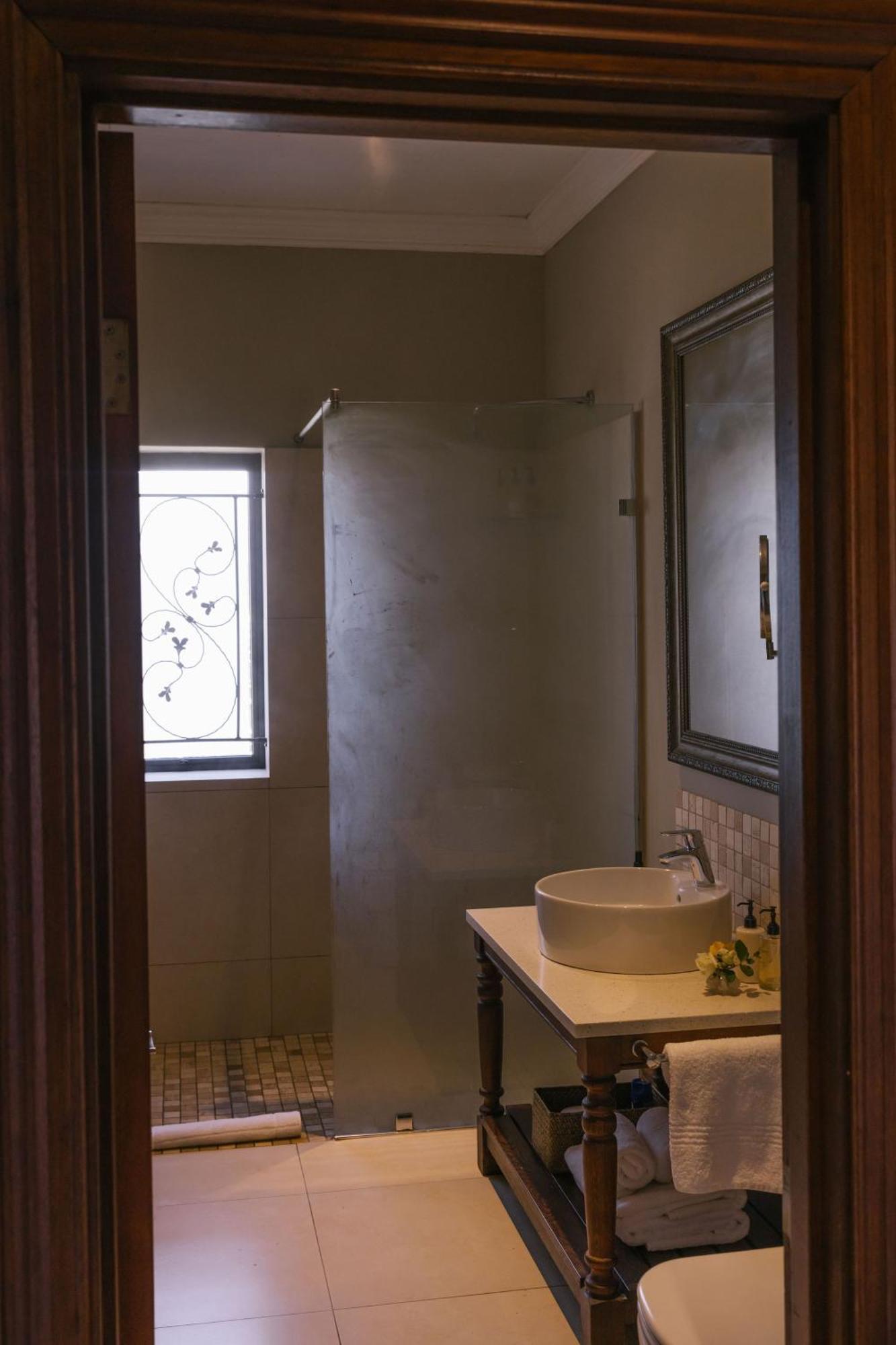 Under Oaks Guesthouse Paarl Luaran gambar